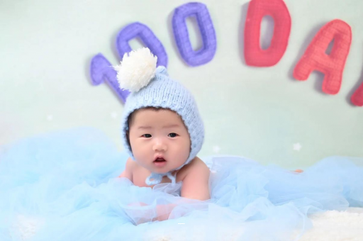 白沙宝宝不哭不闹正常吗